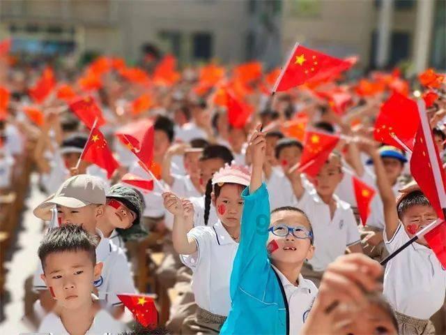 芭比一字肩
